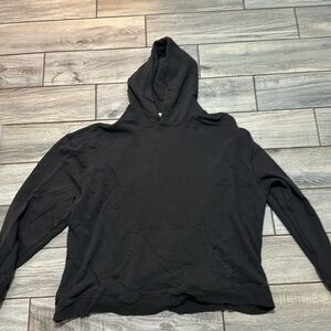 Mens Elwood oversized fit black hoodie. Size XXL